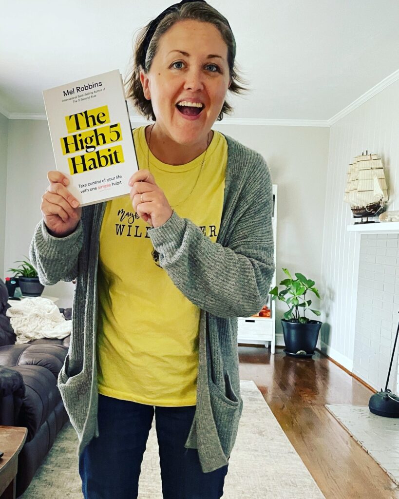 The High 5 Habit Summary: Mel Robbins'