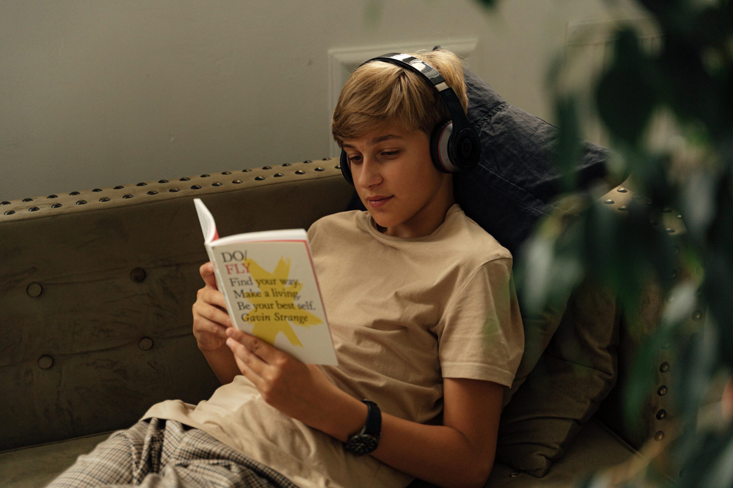 Best Self-Help Audiobooks for Beginners on Audible